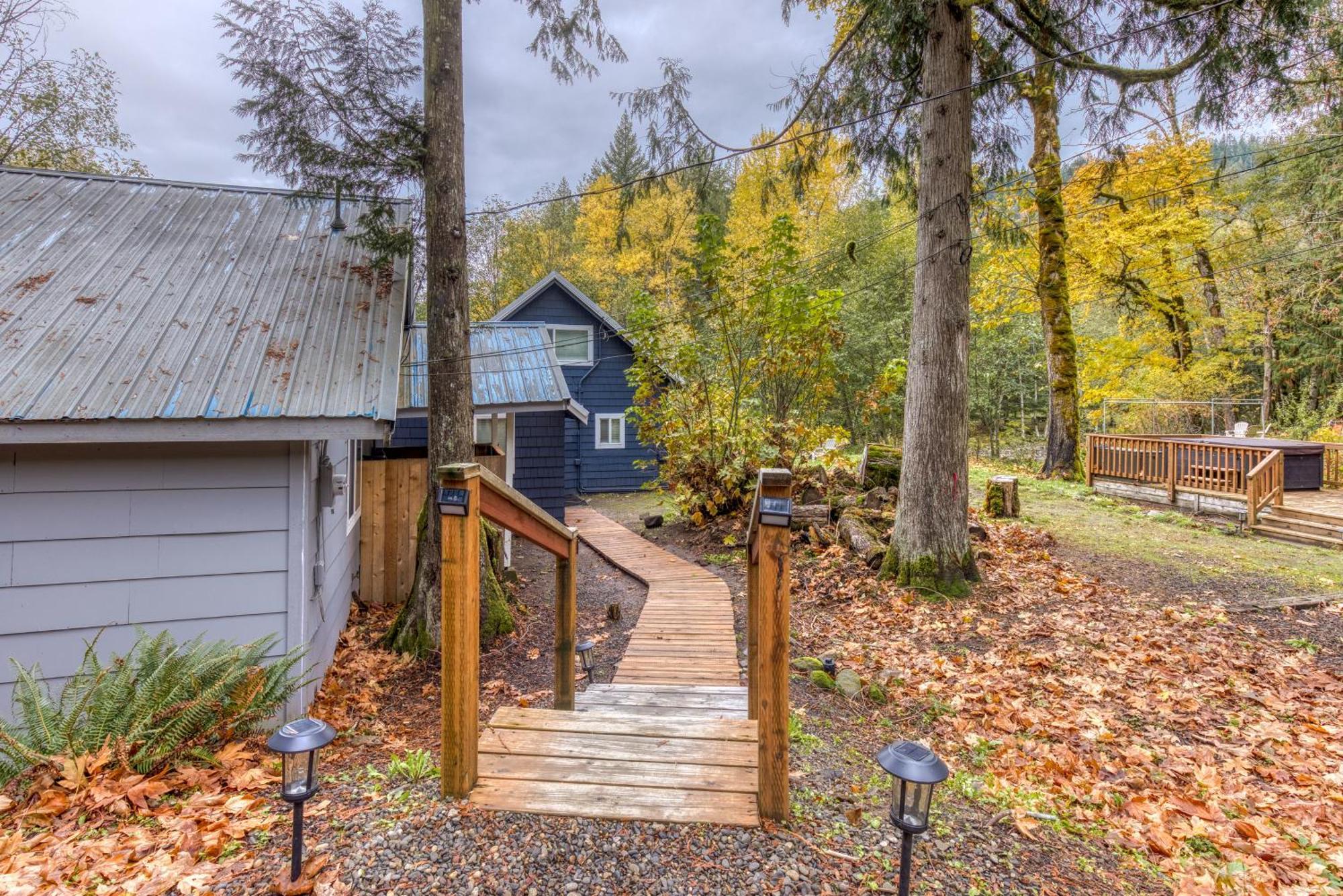 Riverbend Cabin 2 Rhododendron エクステリア 写真